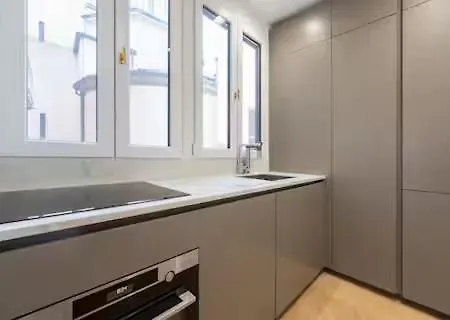 Lägenhet Duomo Prestige-luxury 2br Near Duomo,2 Bathrooms, King Beds, Office & Balcony