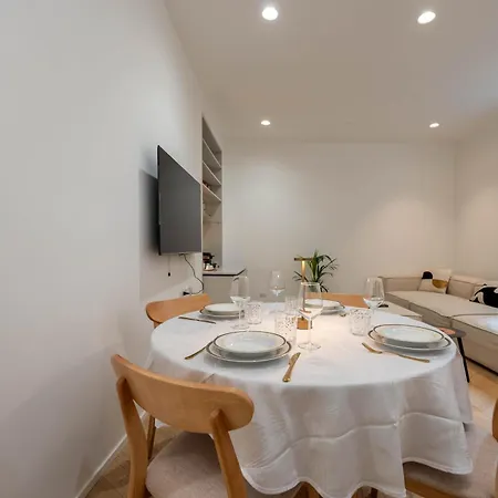 Duomo Prestige-luxury 2br Near Duomo,2 Bathrooms, King Beds, Office & Balcony Lägenhet Milano