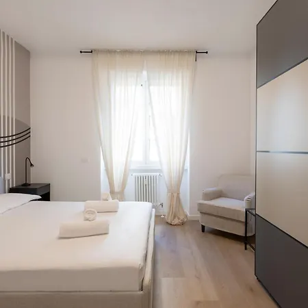 Daire Cozy And Modern Two Bedrooms Parco Sempione - Mirable Pm Milano