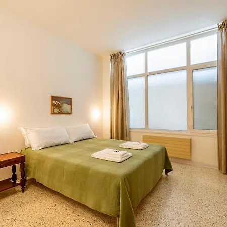 Apartment Navigli *