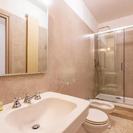 Navigli Apartment
