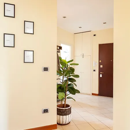 Apartament Bellezza14 - Porta Romana / Bocconi Mediolan
