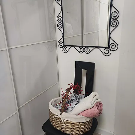 Casa Iole Apartment *