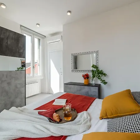 Appartement The Milanese Glow - Bocconi Prada Ieo Area Milaan