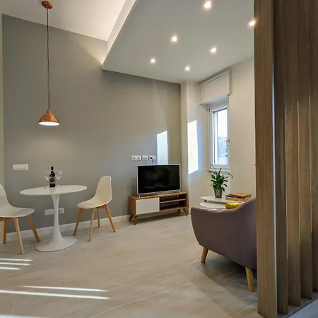 Design Navigli - Fast To Duomo & Airport 밀라노