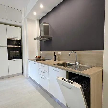 아파트 Design Navigli - Fast To Duomo & Airport *