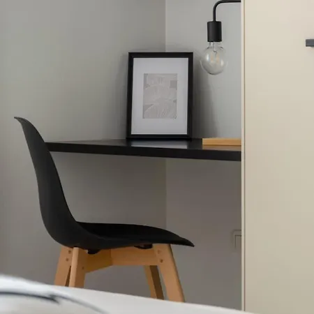 Metropolitan Gonin Apartmán *