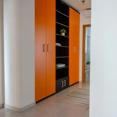 Metropolitan Gonin Apartmán