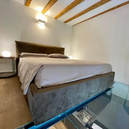 Porta Venezia Apartament