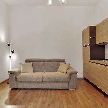 Porta Venezia - Elegant Downtown Appartement