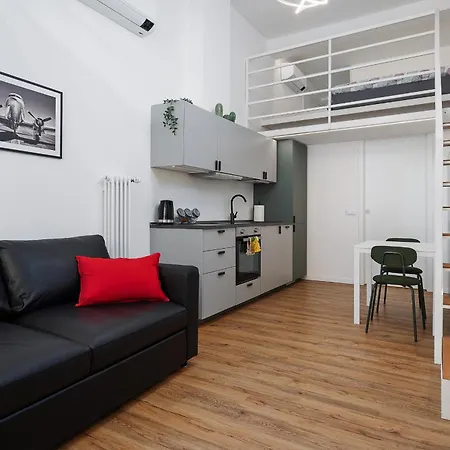 New - Loft 4 Pax - 50m From Metro - Private Entry Milan