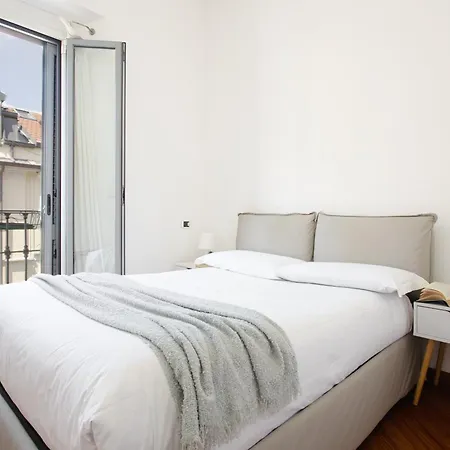 Joivy Cute Flat Near The Duomo