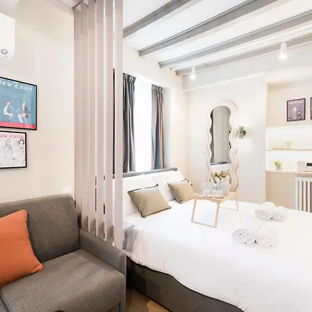 Easylife - Elite In Porta Venezia Milan