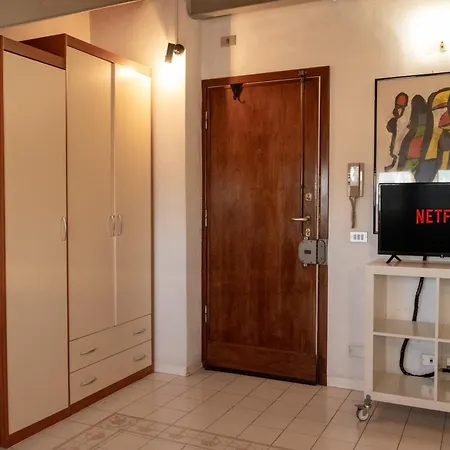 Loft Con Vista A 10 Minuti Dal Duomo ミラノ