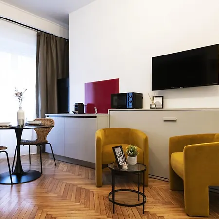 Easylife - Cav103 Sofisticato Mono Con Jacuzzi In Milan