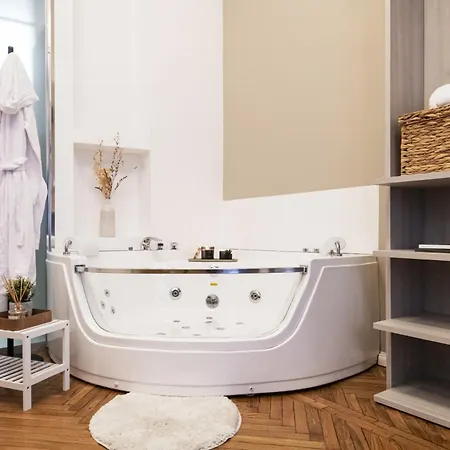 Easylife - Cav103 Sofisticato Mono Con Jacuzzi In *