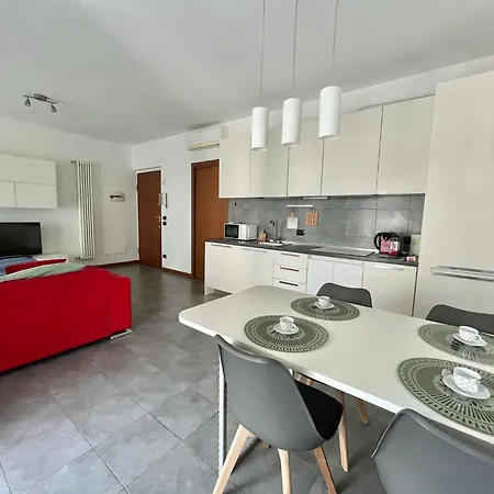 Santa Giulia Terrace - 15 Mins Center * Mediolan