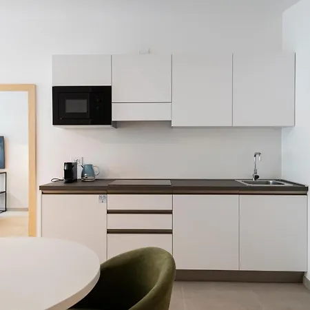 Relstay - De Angeli Hotel apartamentowy