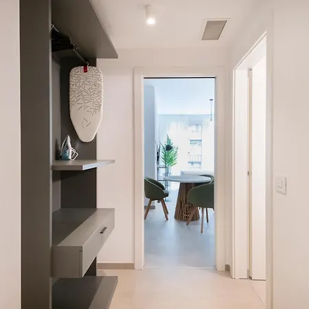 Relstay - De Angeli Hotel apartamentowy Mediolan