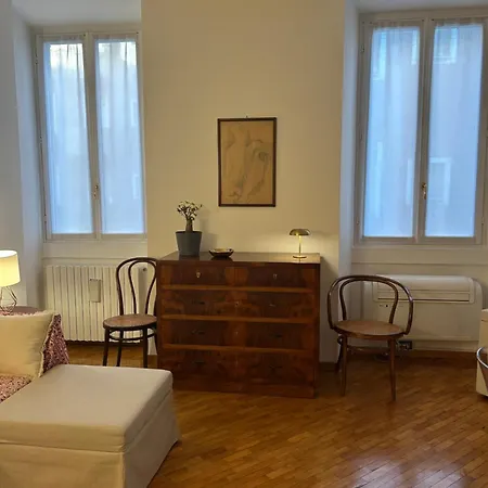 Bilocale Red House - Two Red House, Cosy Flat Appartement Milan