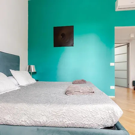 Appartement Penthouse 5 Min From Duomo Di Milaan