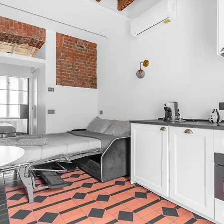 Cre12 -loreto - Duomo- Design - Elegant - Modern Apartment