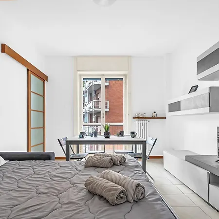 Ca17 -centrale-duomo -central Maxi - * Milan