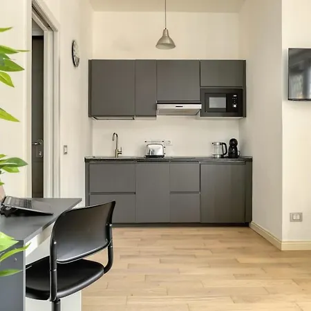 San Siro - Close To The Stadium And Fiera Apartment *