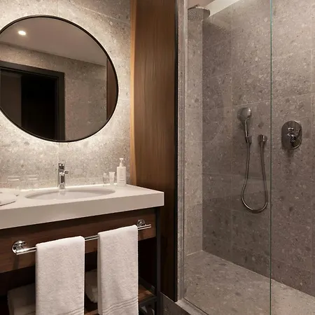 Ξενοδοχείο Marriott 4*