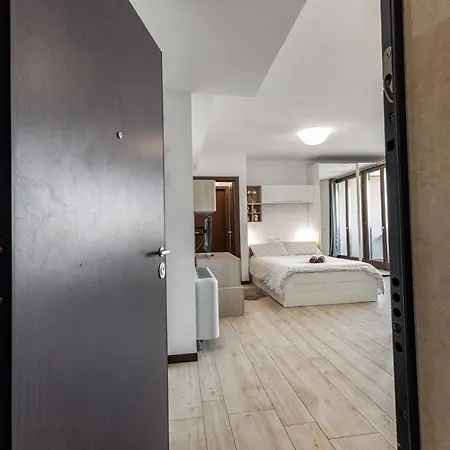 Apartment Monolocale Con Balcone Self Check In Sempione Milan