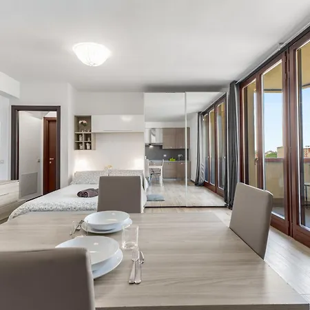 Apartment Monolocale Con Balcone Self Check In Sempione