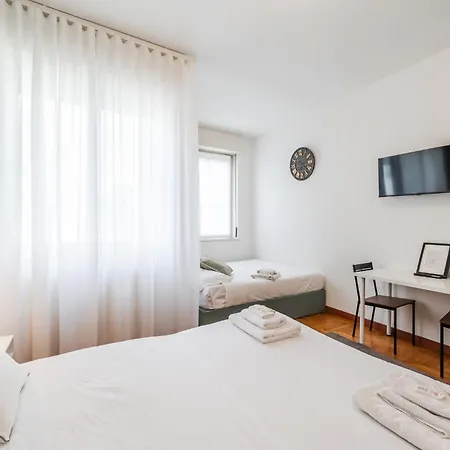 아파트 Casa Garibaldi 5 Minutes From The Subway - Wifi *