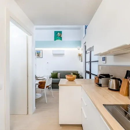 Luminoso Loft - M5 Cagranda - Free Wi -fi *