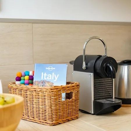 Luminoso Loft - M5 Cagranda - Free Wi -fi * מילאנו