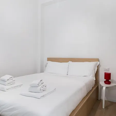 Italianway Easy - Cambiasi 8 Apartment *