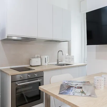 Italianway Easy - Cambiasi 8 Milan