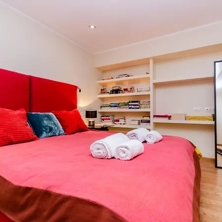 Luxury 3 Fiat, Ariberto Home, Tra Centro Storico Di E Navigli, Con Spaziosa Jacuzzi Milán
