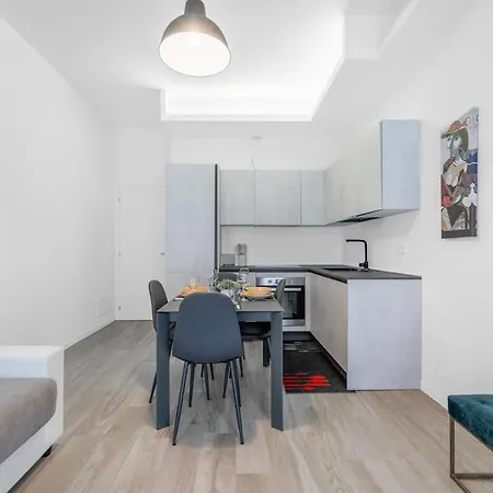 Bilocale Vicino Tram 2, Smart Tv E Internet Veloce Apartamento Milán