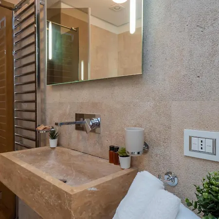 Italstay - Bollo Flat - 5 Min To Duomo 아파트