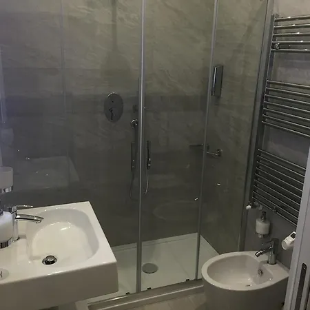 Picaflor Art & Milan