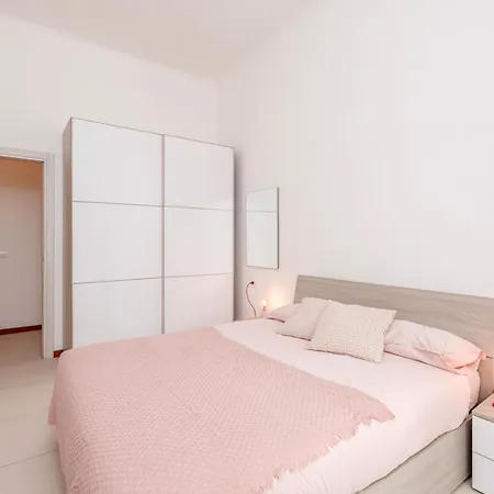 The House In The Architects' Hub Milán