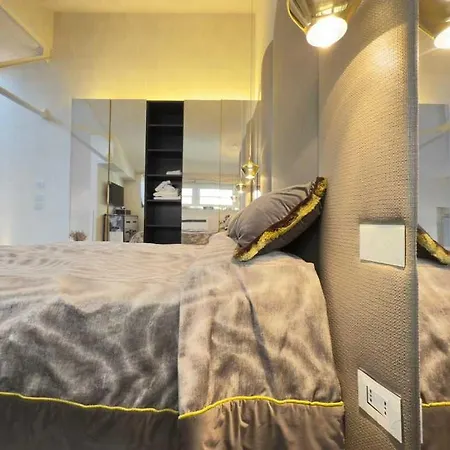Apartman Homeby, Casa Cornalia *