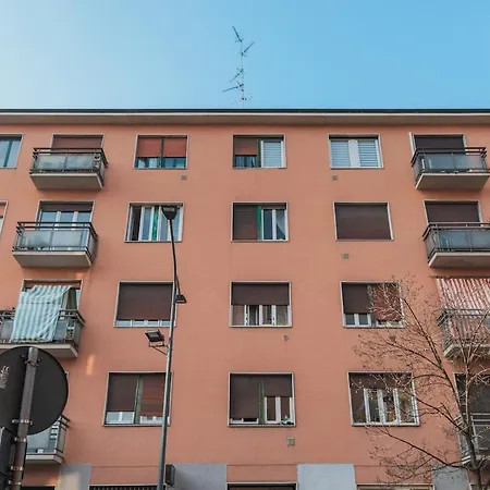Comfortable Apartman Milánó