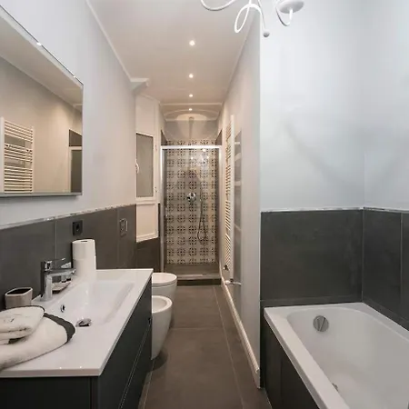 Arts At Argonne Apartament *