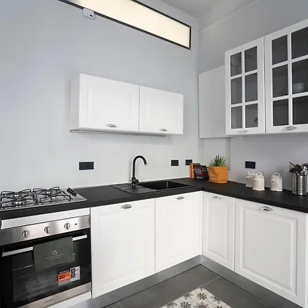 Apartament Arts At Argonne *