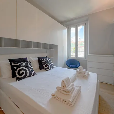 公寓 Cesare Da Sesto - 5 Mins From Navigli 米兰