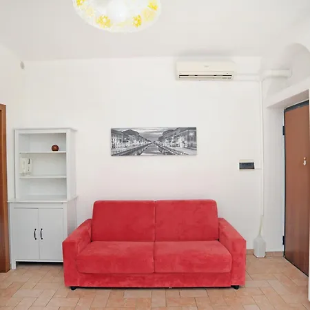 Moro 137 * Milan
