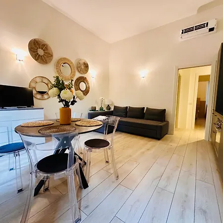 Con Giardino Privato Milánó