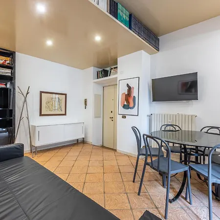 Vigentina 2bedroom Next To Metro * Милан