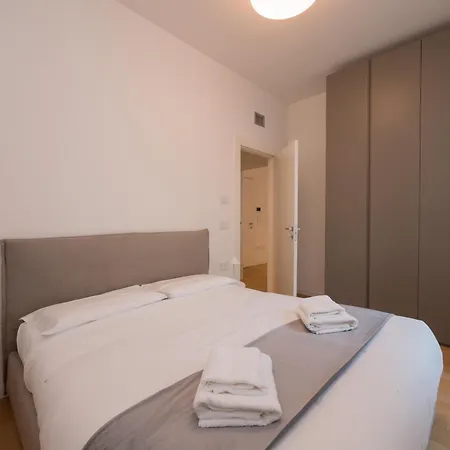 Xenia - 2rooms In Via Petrella 4 D Lejlighed